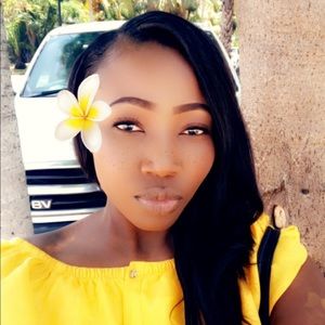 Meet your Posher, Daphney